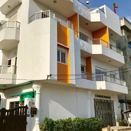Dodoo Lodge Cotonou Ngoại thất bức ảnh