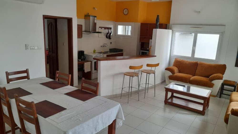 Dodoo Lodge Cotonou Ngoại thất bức ảnh