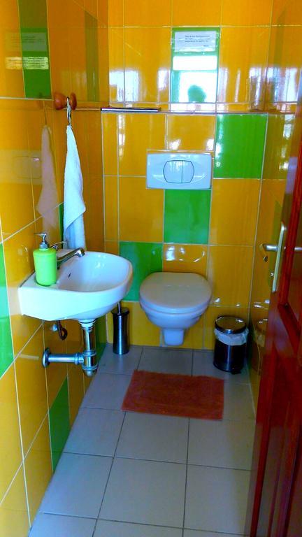 Dodoo Lodge Cotonou Ngoại thất bức ảnh
