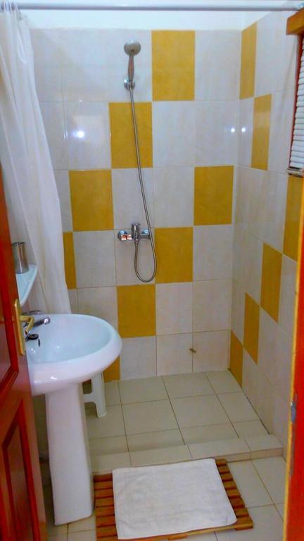 Dodoo Lodge Cotonou Ngoại thất bức ảnh